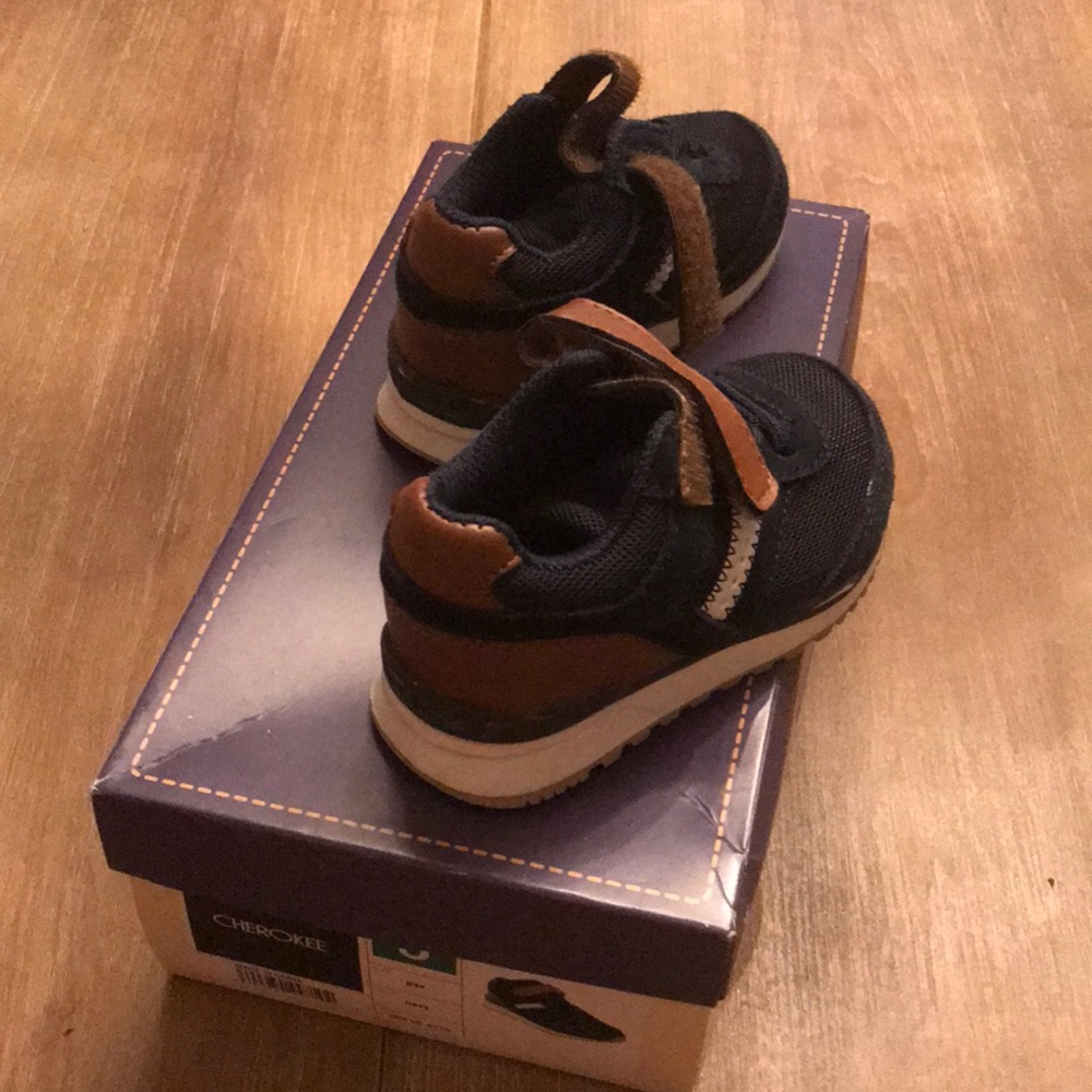 Cherokee Shoes- Boys